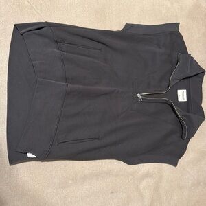 Women’s short sleeve sweater. Abercrombie. Never worn.